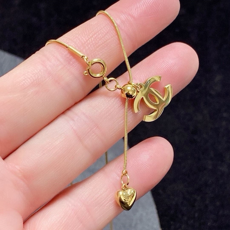 Ch**el necklaces